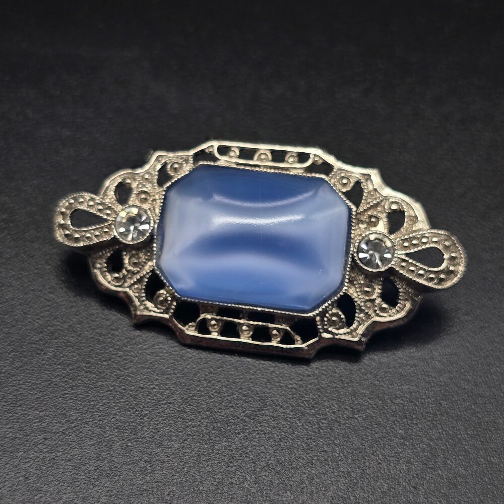 1928 Brand Blue Moon Glow Silver Tone Brooch Costume Jewelry